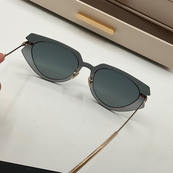 Dior Black and Gold Sunglasses - Picture 6 of 9